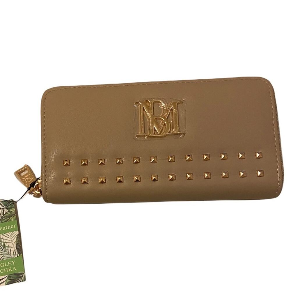 NWT Badgley Mischka Purse / Wallet with Gold Studs Taupe
